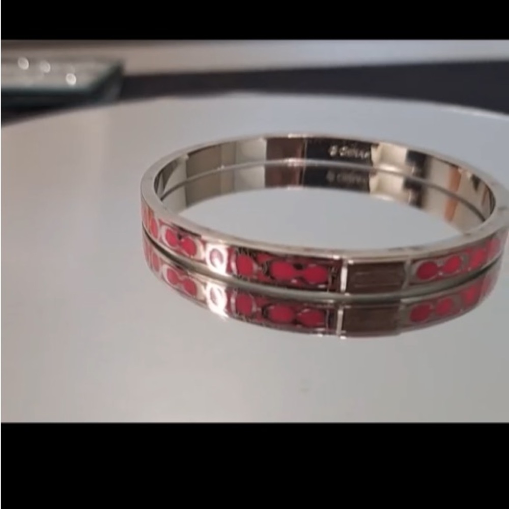 Coach Signature C Bangle Bracelet & Earrings - Silver and Pink - EUC - Picture 12 of 16